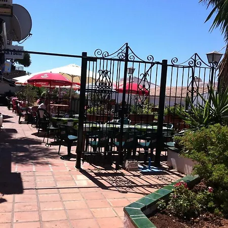 El Capistrano Sur Hotell 2*